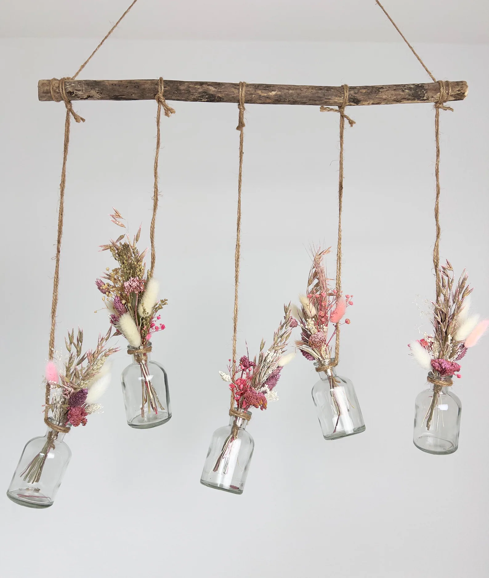 Trockenblumen in Rosa – Vorschaubild